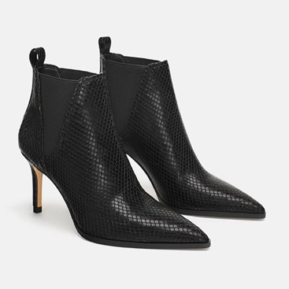 ZARA Black Snakeskin Ankle Booties – Size 6 – Worn Once